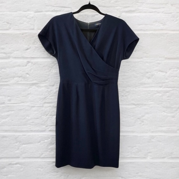 ⭐️ Brooks Brothers Navy Faux Wrap Cap Sleeve V Neck Dress Size 6 P - Picture 1 of 14